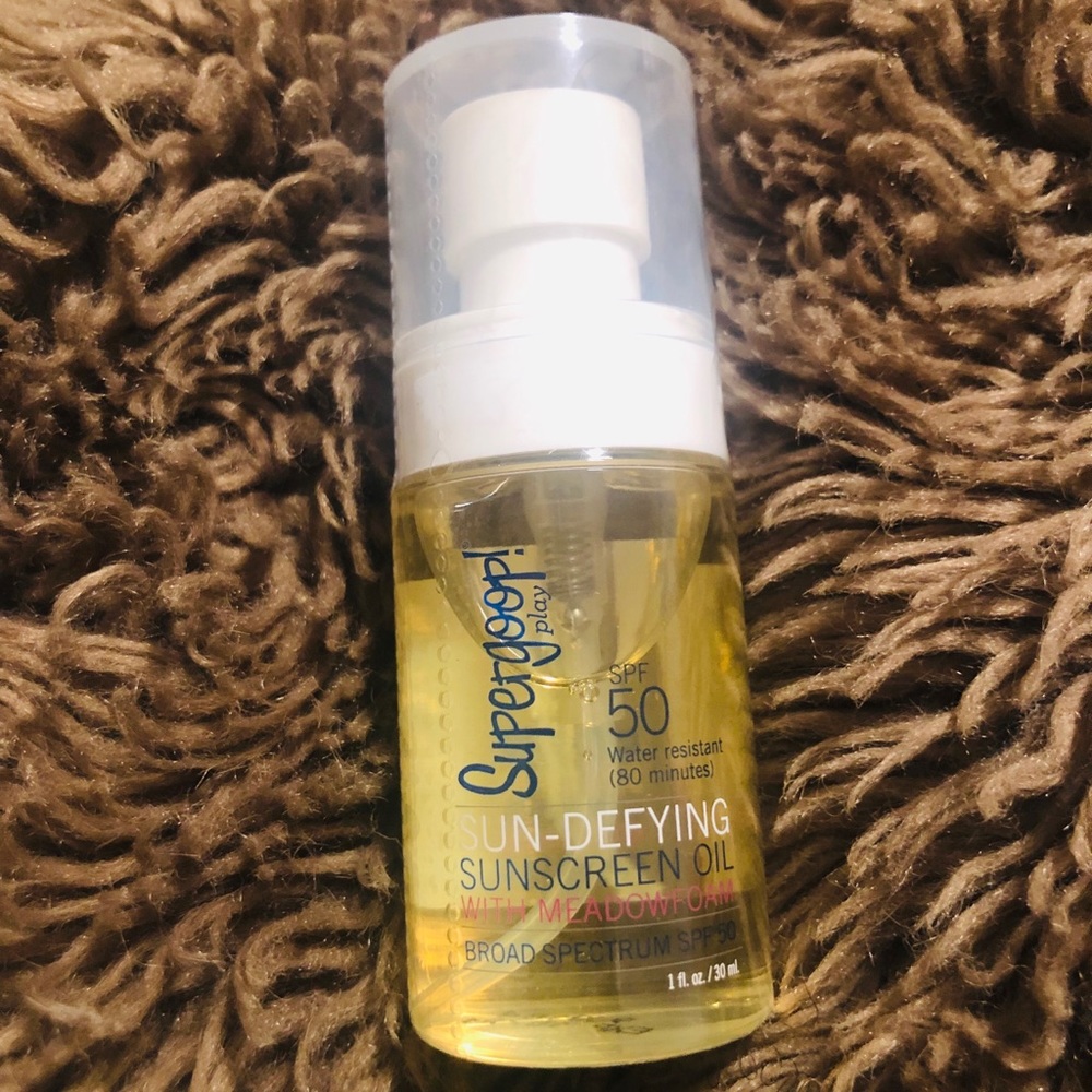 Sun-Defying Sunscreen Oil w/ Meadow Foam
